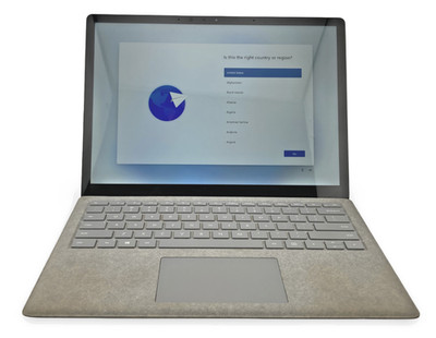 Microsoft Surface 13'' Laptop - i7-7660U @ 2.50 GHz - 8GB Ram 256GB NVMe *dents*