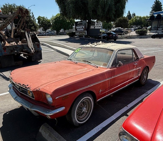 Image of 1966 Ford Mustang