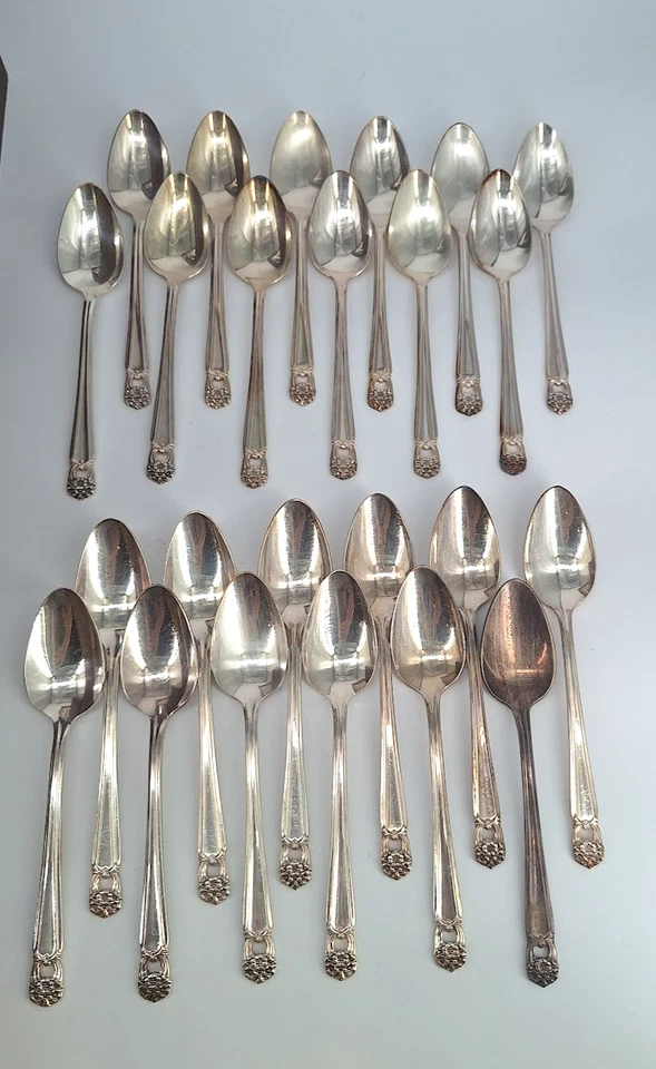 1847 Rogers Bros Flatware Eternally Yours By IS 82 Pcs Vtg & Extra 20 Random Pcs - Image 4 of 4
