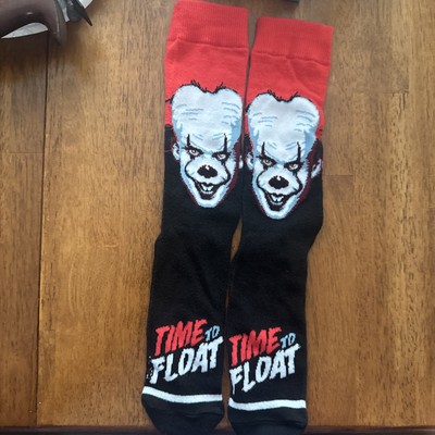 IT Pennywise Socks Crew Time to Float Black Red Sz 6-10 Clown Horror Movie HYP