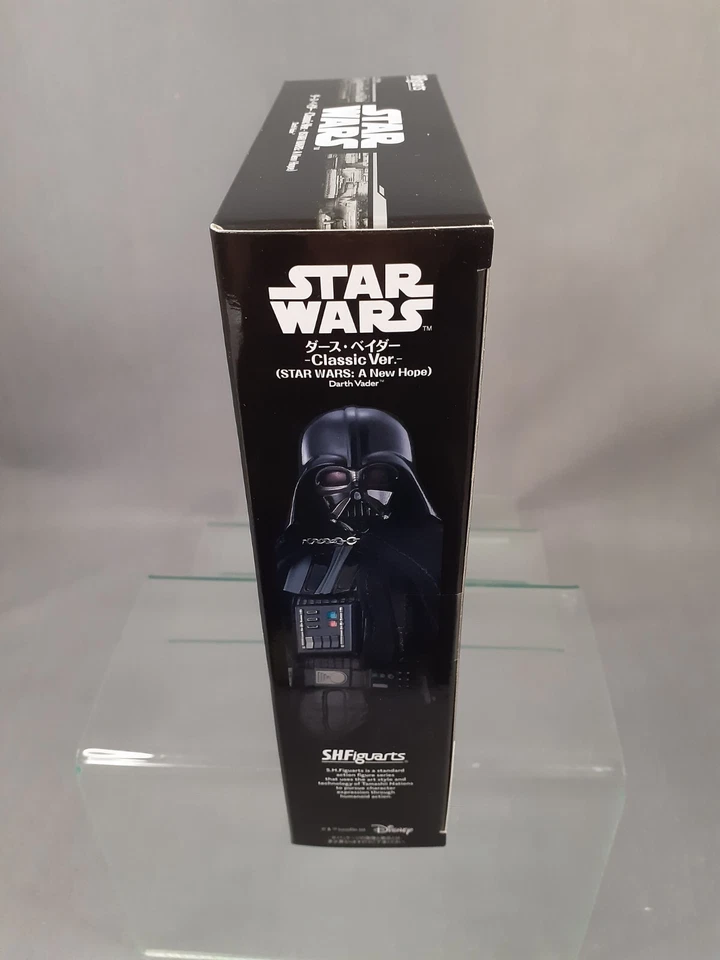 S.H.Figuarts Darth Vader Classic Ver. (STAR WARS: A New Hope) Bandai NEW - Image 2 of 4