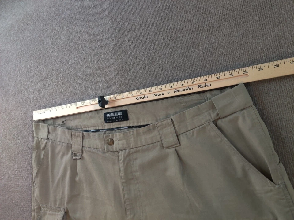 Pantalones tácticos militares Blackhawk Warrior Wear para hombre 48x31 beige antidesgarro Foto 2 de 4
