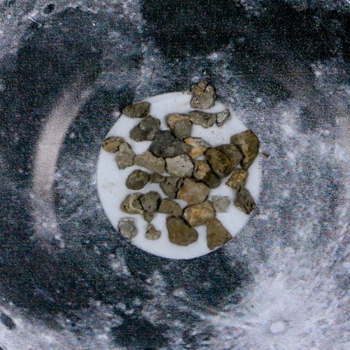 Moon Rock Lunar Meteorite Fragments Various Classifications Outer Space COA - Picture 2 of 6