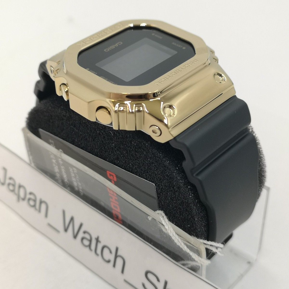 CASIO G-SHOCK GM-5600G-9JF Black Gold Metal Case Digital CASIO G-SHOCK GM-5600G-9JF Black Gold Metal Case Digital
