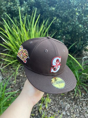 Seattle Mariners 20th Anniversary Capcity Fitted Brown Red UV