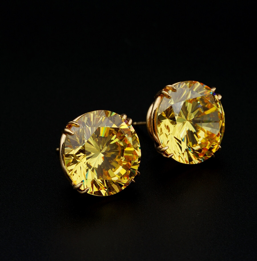 Vintage 41.60 Carat Mali Garnet Stud Earrings Exceptionally Rare image 4