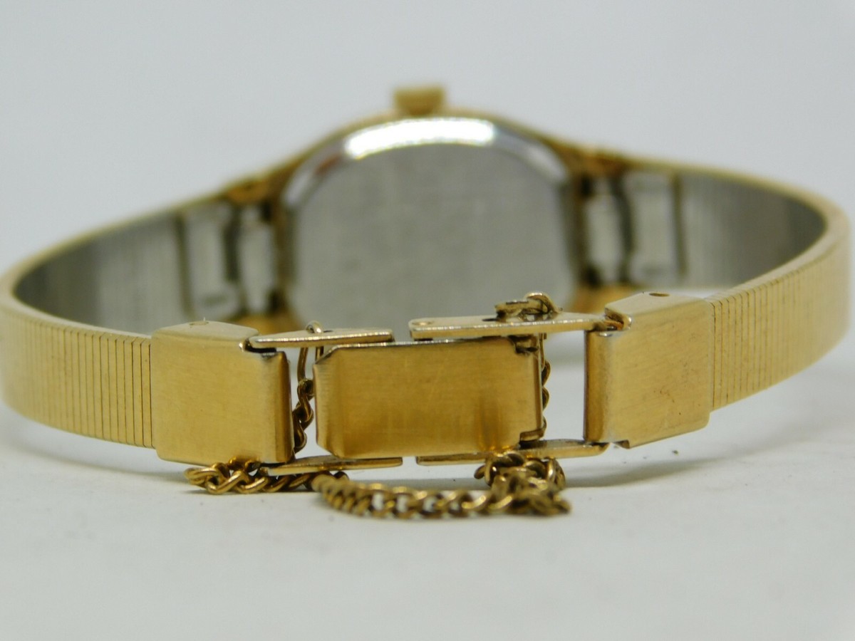 Pulsar V232-5800 Gold Tone Quartz Analog Ladies Watch Sz. 5 3/4