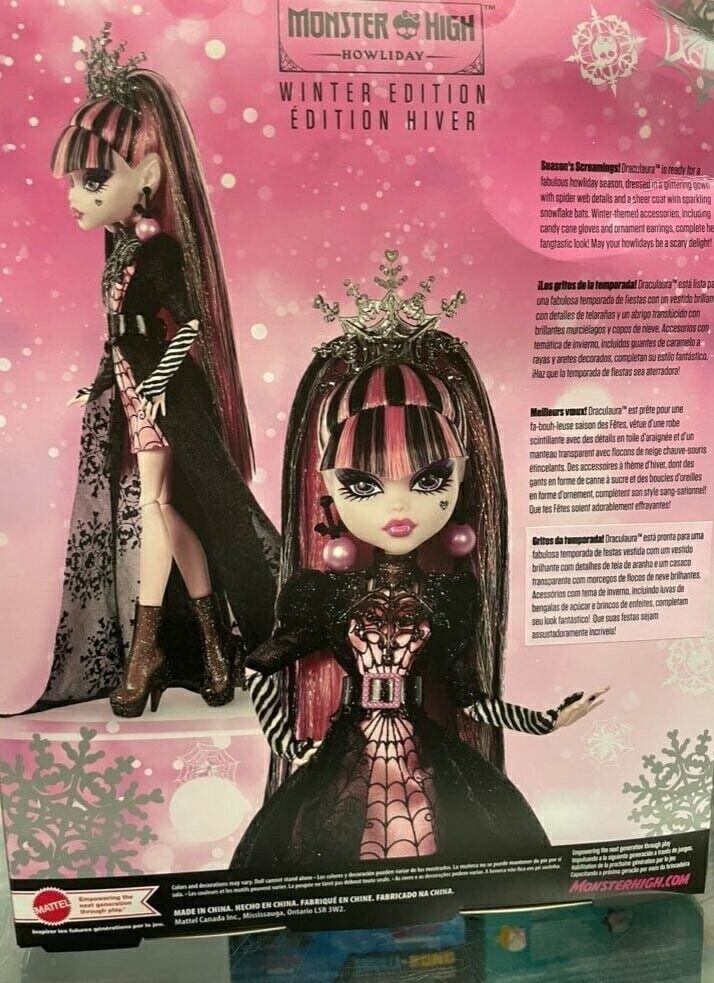2022 Monster High Howliday Winter Edition Draculaura Doll - NEW SEALED