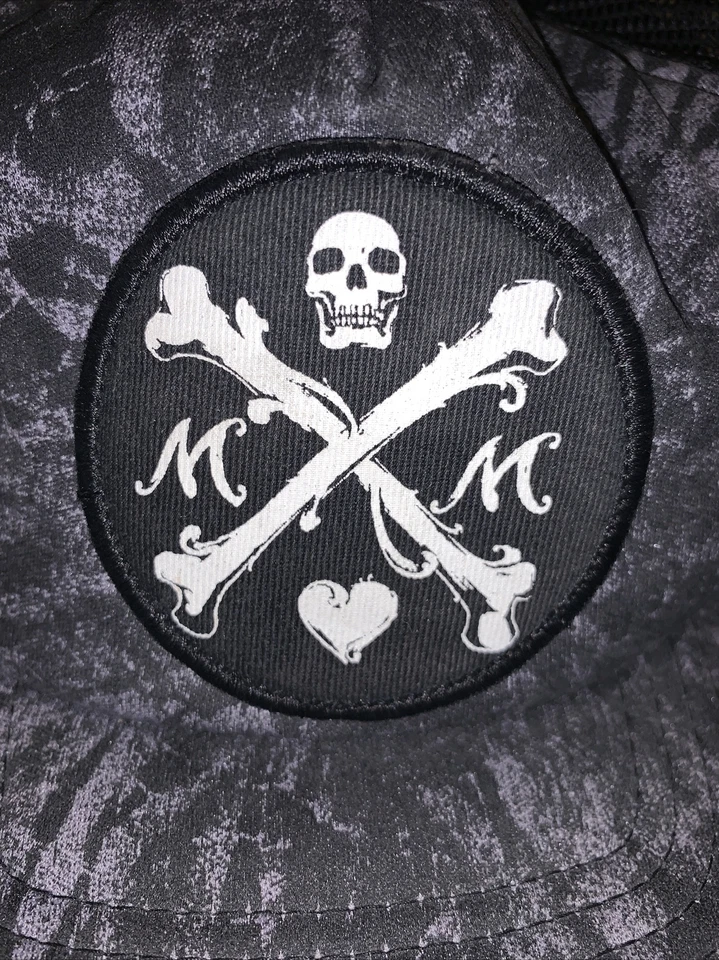 Sombrero vintage de metal Muliaha Trucker Snapback negro/gris  Foto 2 de 4