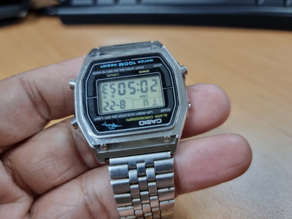 Vintage Casio Marlin W-450 Mod. 248 Digital 100 M Original Japan Men's Watch