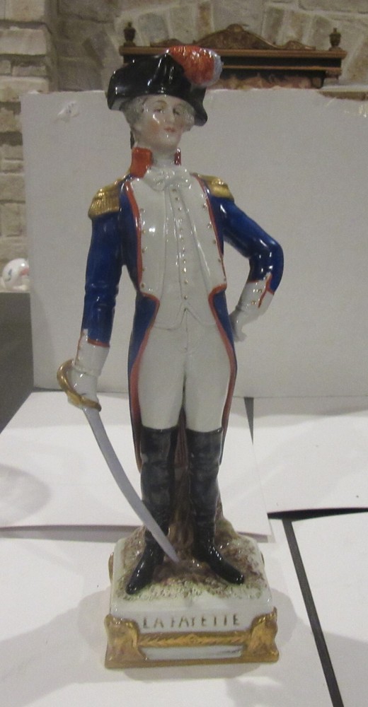 Schiebe Alsbach Sitzendorf Napoleon Military Figurine 9.75 Inches Lafayette