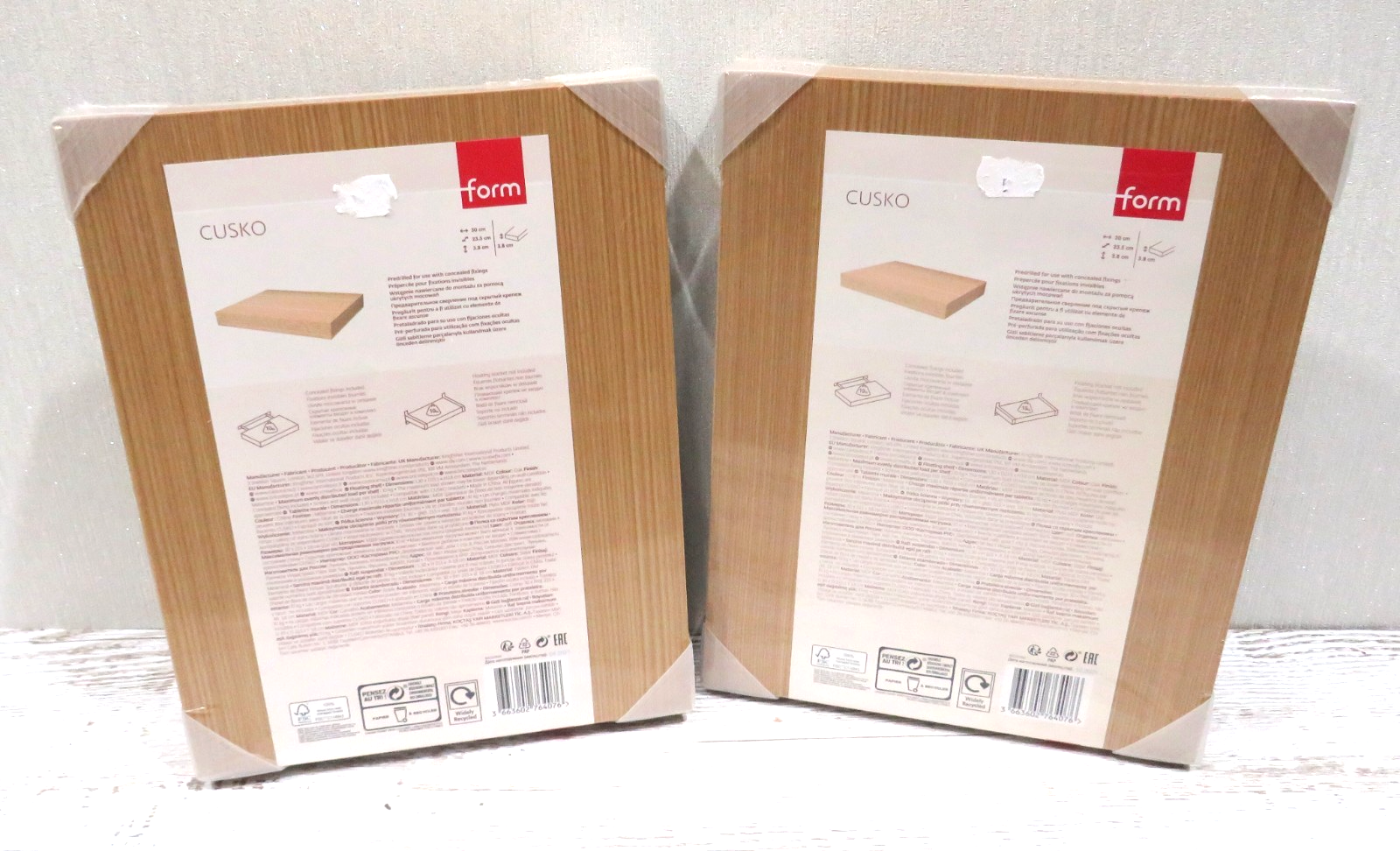Form Cusko Floating Shelf (L)30 x (D)3.8 x (W)23.5cm – Invisible Bracket Fix x2