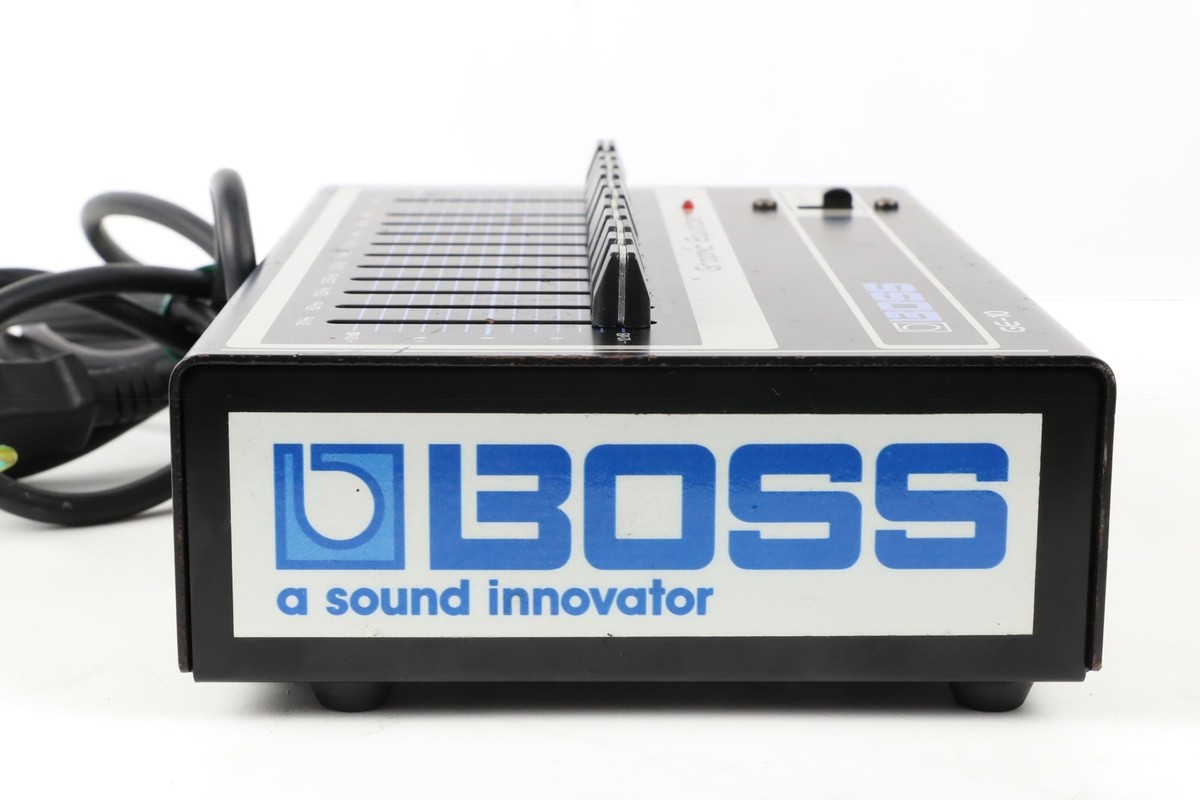 Boss GE-10 70s 80s Graphic Equalizer buffer 10 bands EQ EVH 100V