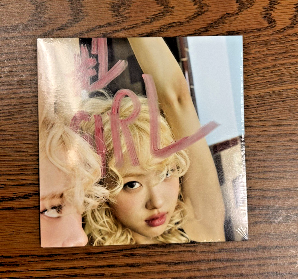ROSÉ - Number One Girl / APT. 7-inch Vinyl UO Exclusive Single