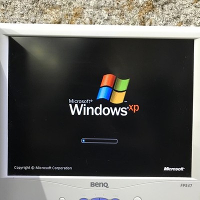 DELL Dimension 4100 デスクトップ周辺機器　英語版　10%値下 Dell Dimension 4100 PC for Retro Gaming Celeron 2.53Hz 512MB RAM