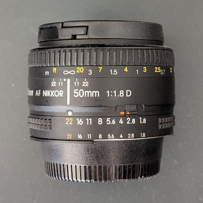 Nikon AF NIKKOR 50mm f/1.8D Autofokus Objektiv Nikon F Ø52mm