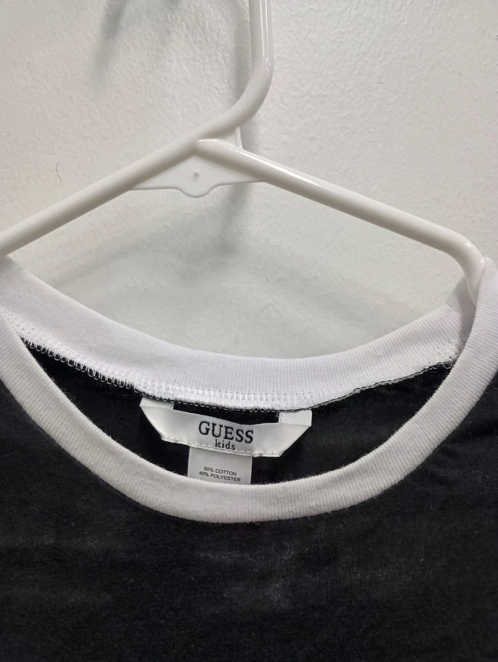 Camiseta Guess Niños Niñas Mediana Negra Logotipo Spellout Manga Corta Informal Nueva con Etiquetas Foto 3 de 4