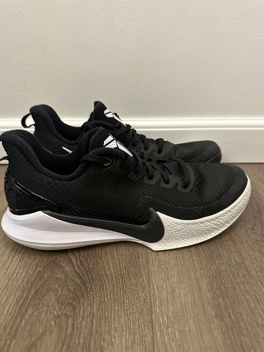 mamba focus black and white