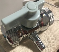 Adaptateur déviateur de robinet