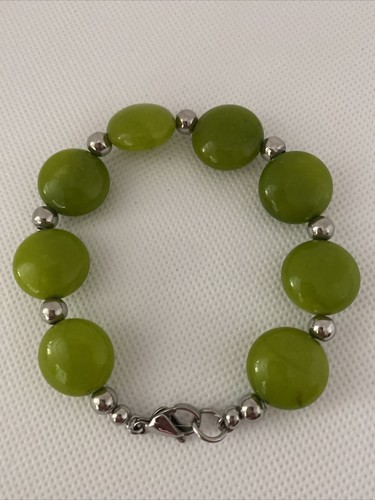 Jade Bracelet - Picture 6 of 7