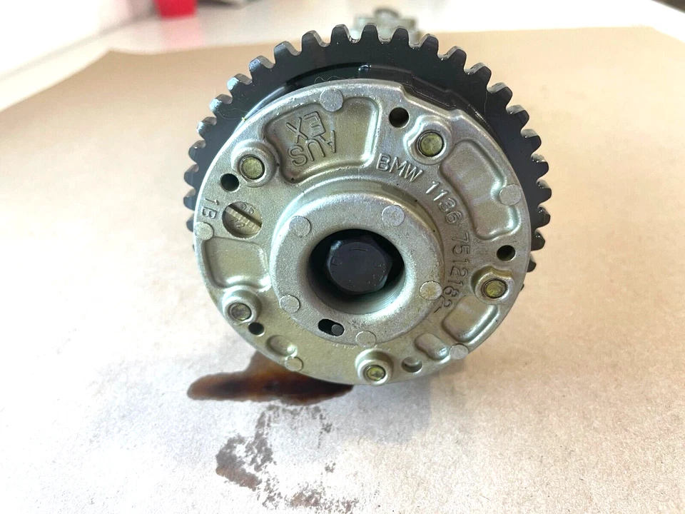 BMW 750i 750Li E65 E66 2004-2007 ~ escape del árbol de levas de salida lateral izquierdo ~ 5-8 Foto 2 de 4