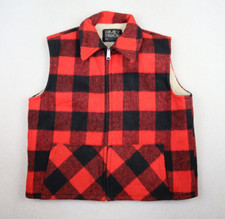 VINTAGE 70s MEN'S RED BLACK BUFFALO PLAID SHERPA LINED VEST - AVON - SIZE M