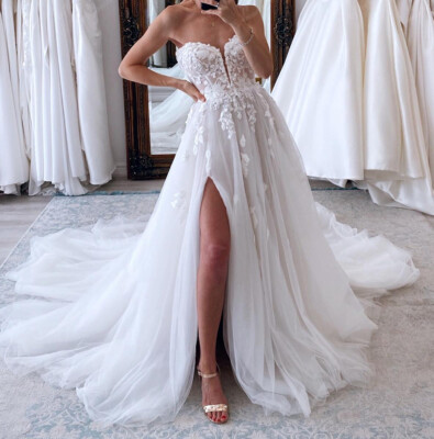 chinese dress ladies Vintage A-Line Sweetheart Off-Shoulder Long Sleeve Wedding Dress with Lace  & Sequins main image 1