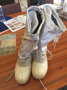 white sorel snow boots