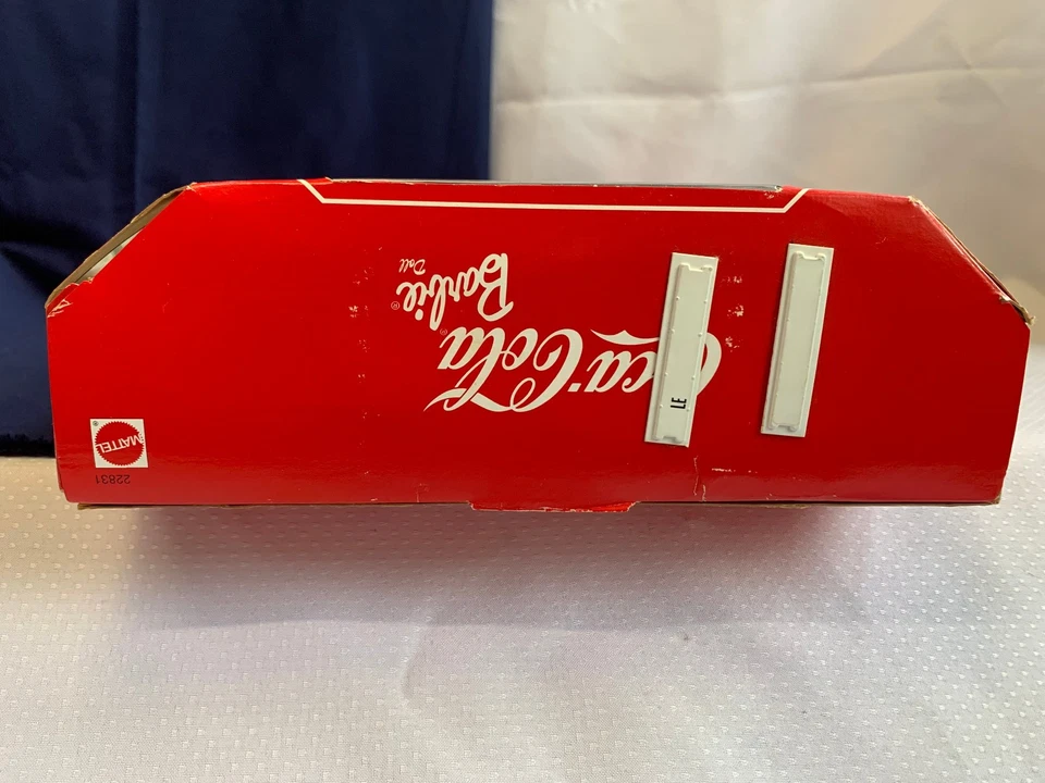 Muñeca Barbie de moda Mattel Coca-Cola 1998 edición coleccionista en caja Foto 3 de 4