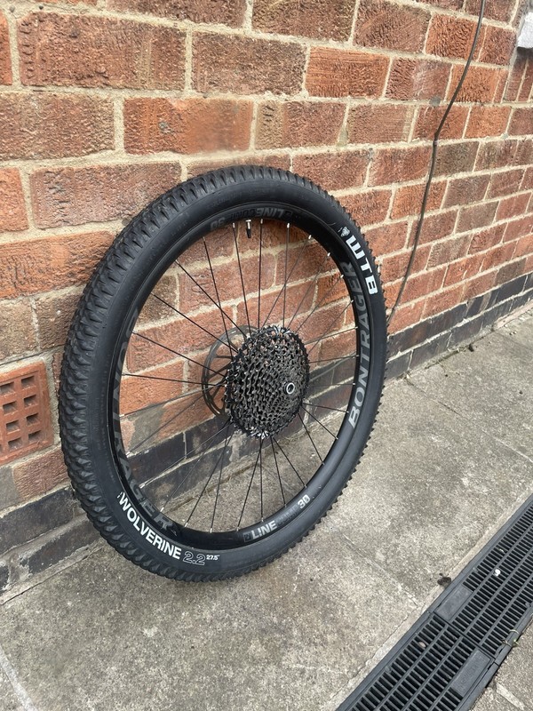 Bontrager Line Comp 30 Rear Wheel 27.5 WTB Tyre Sram Eagle Cassette 12 Speed