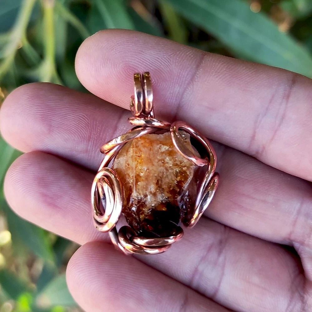 Citrine clearance point pendant