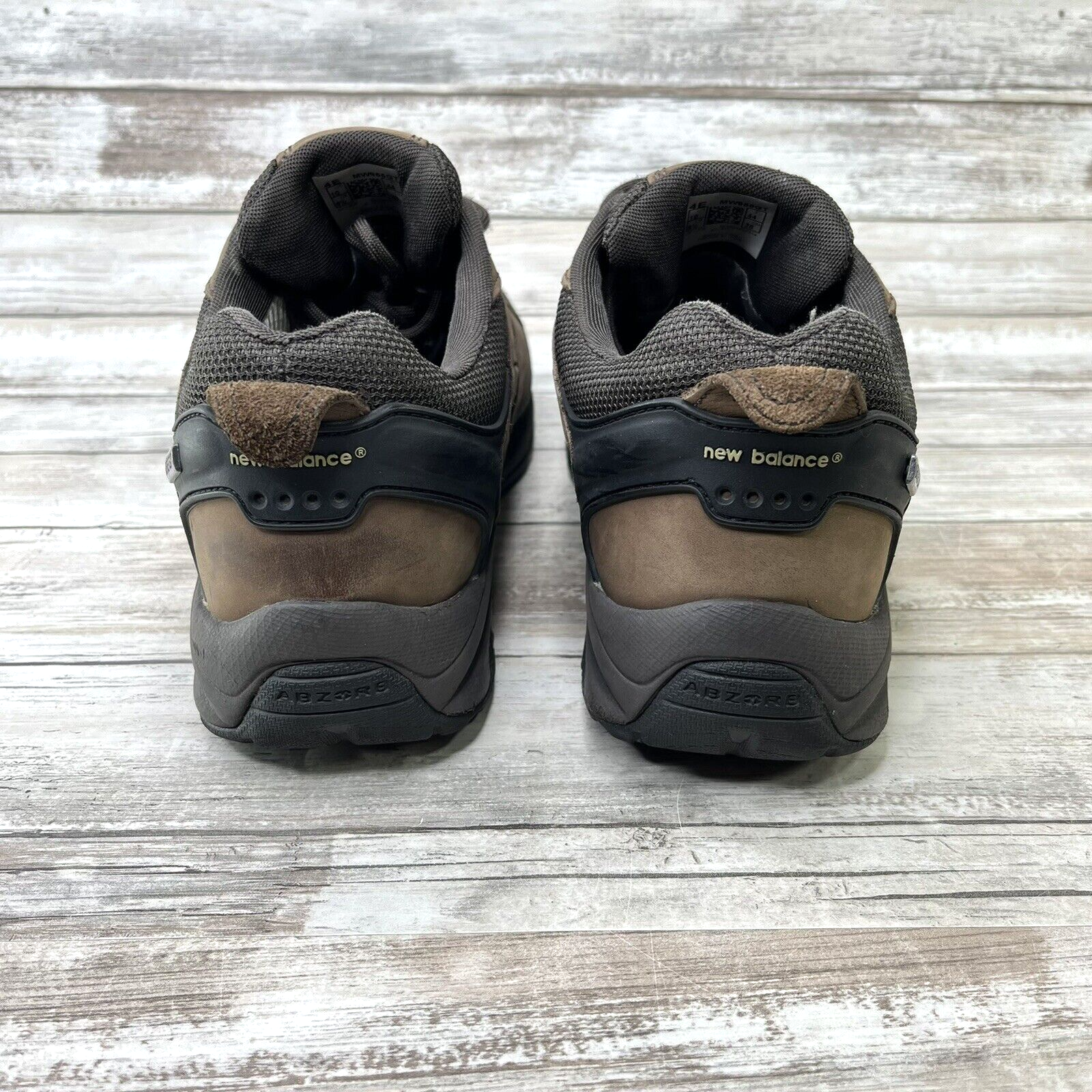 New Balance 955 Gore-Tex Hiking Shoes 
