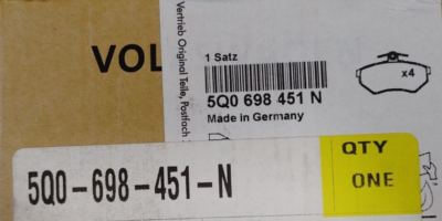 Audi VOLKSWAGEN Genuine Rear Brake Pad Set 5Q0698451N for sale