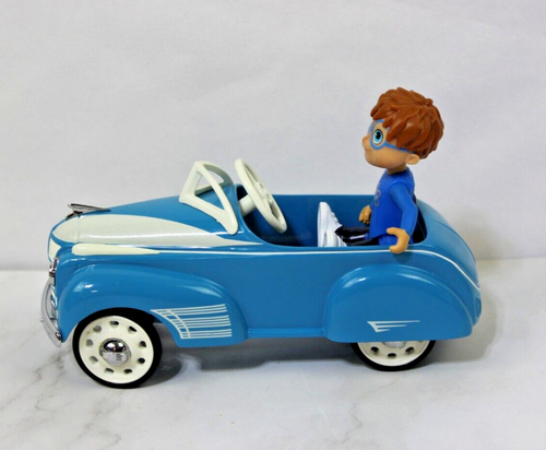 1997 Hallmark Kiddie Car Classics 1941 Steelcraft by Murray Oldsmobile Pedal Car