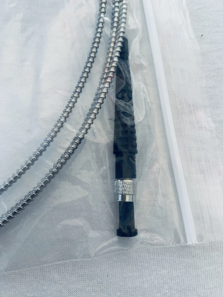 Cable de fibra 600134, 100um/22NA, FC-SMA, funda SS, 2M Foto 2 de 3