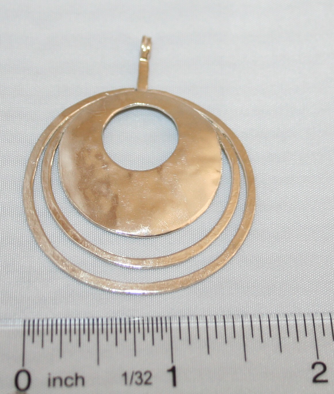 Silpada Sterling Silver Hammered "Perspectiva" Circle Pendant N1329