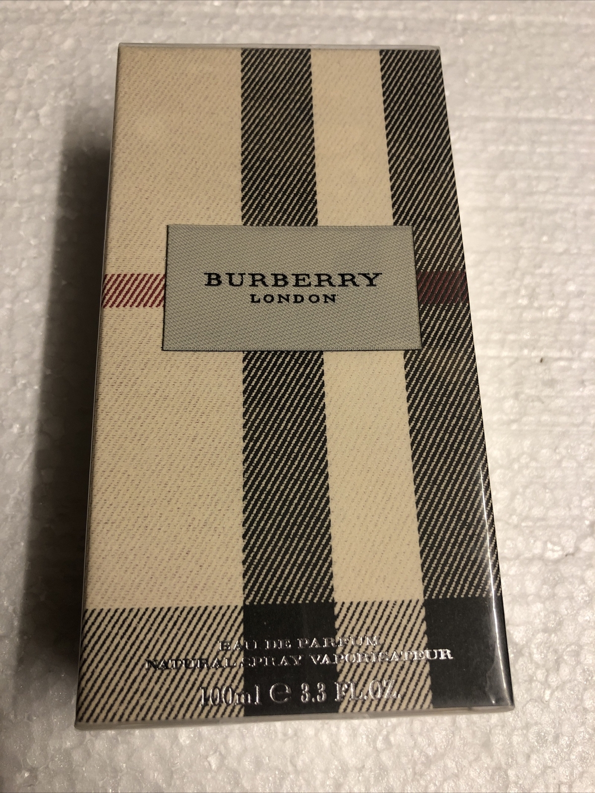 BurberryLondon Eau De Parfum Spray 100ml/3.4oz - Image 8