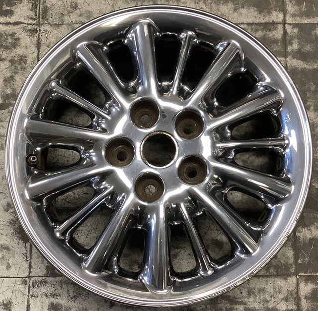 Chrysler Town & Country 20012004 2152 aluminum OEM wheel rim 16 x 6.5