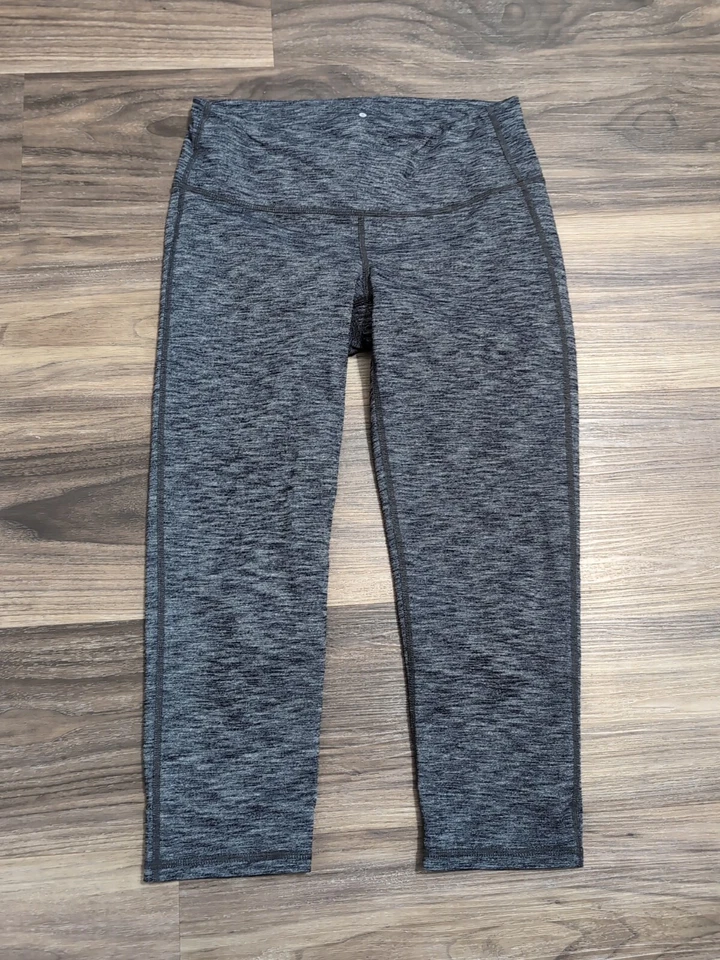 Leggings Athleta Chaturanga Knicker Crop Gris Yoga Capri Pequeños 26"x20" Foto 3 de 4