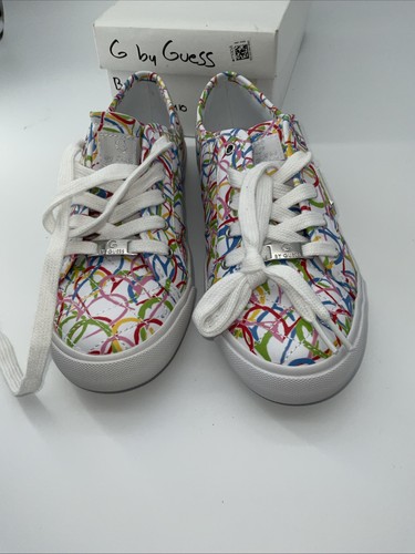 Guess Women’s Quilted White/Multicolor Tennis Shoes - Size 8 GGbacker8 - Picture 2 of 6