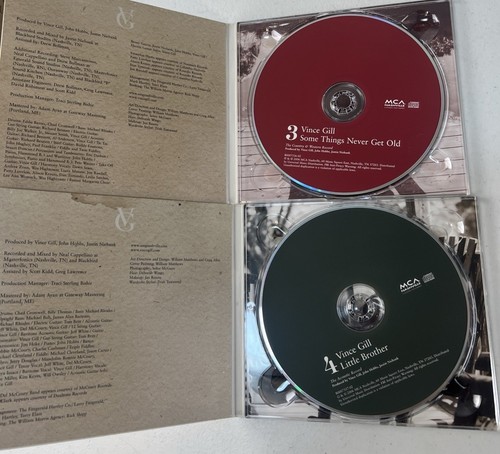 VINCE GILL-THESE DAYS 4-CD BOX SET MCA Nashville 2006 Complete Tested - Picture 4 of 4