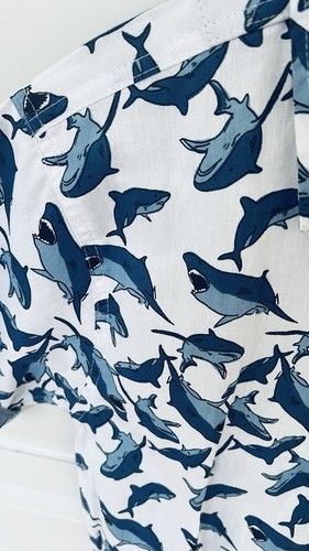 Free Planet Boys Shark Print Short Sleeve Button-Down Shirt - Sz Large 12 NWOT - Picture 4 of 4