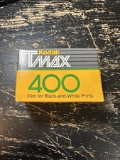 KODAK TMAX 400 35mm 36-Exp Black  White Print Film. Expired 11/1997