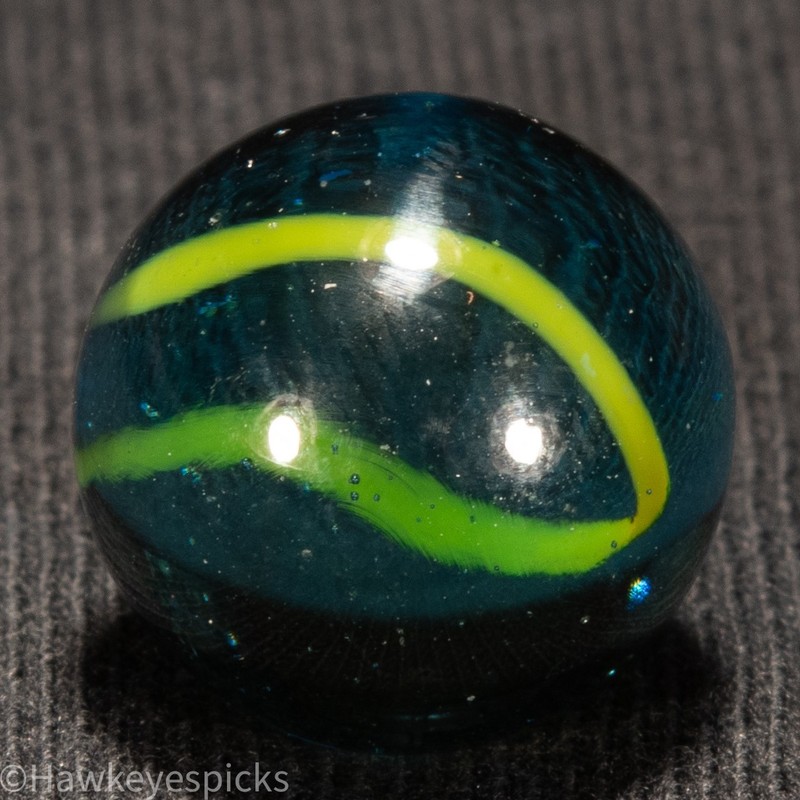 JABO Light Uv Glow Swirl Marble 5/8" Mint Hawkeyespicks sg