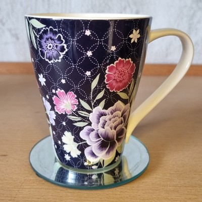 Jameson & Tailor Bone China Tasse - Schwarz mit Blumen Top