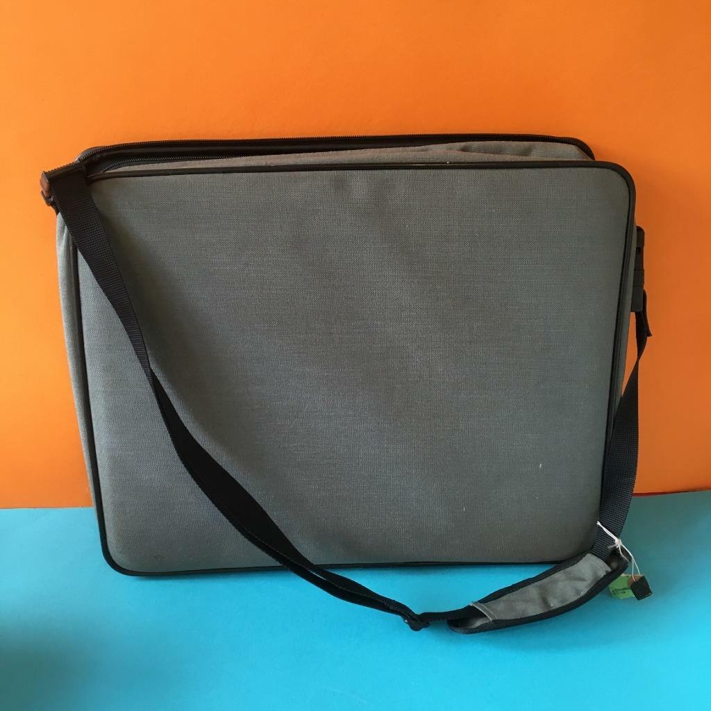 Rare Vintage Apple Portable Laptop Computer Shoulder Rare Vintage Apple Portable Laptop Computer Shoulder