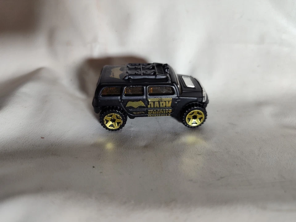 Hot Wheels - Rockster - Dark Knight - Usado Foto 3 de 4