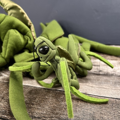 Folkmanis Folktails 2 PRAYING MANTIS Hand Finger puppet Plush 18" & 7.5" Rare - Picture 2 of 15