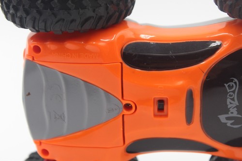 Monzoo Stunt Monster Car Double Sided Shark To Dino Car Gray & Orange No Remote - Picture 9 of 10