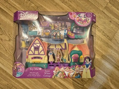Vivid Imaginations Snow White Cottage 1995 Polly Pocket comp) MISB